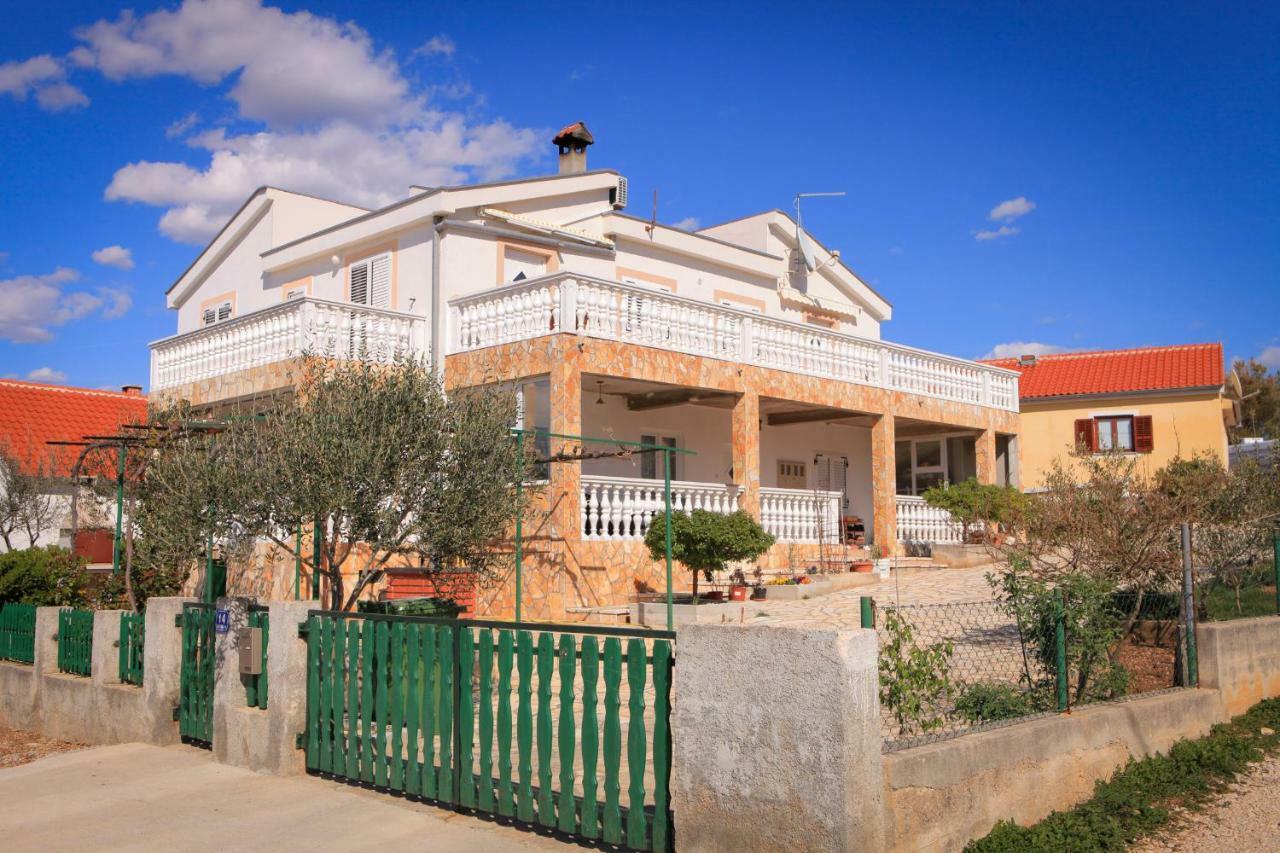 Apartments Vidrice Novigrad  Exterior foto