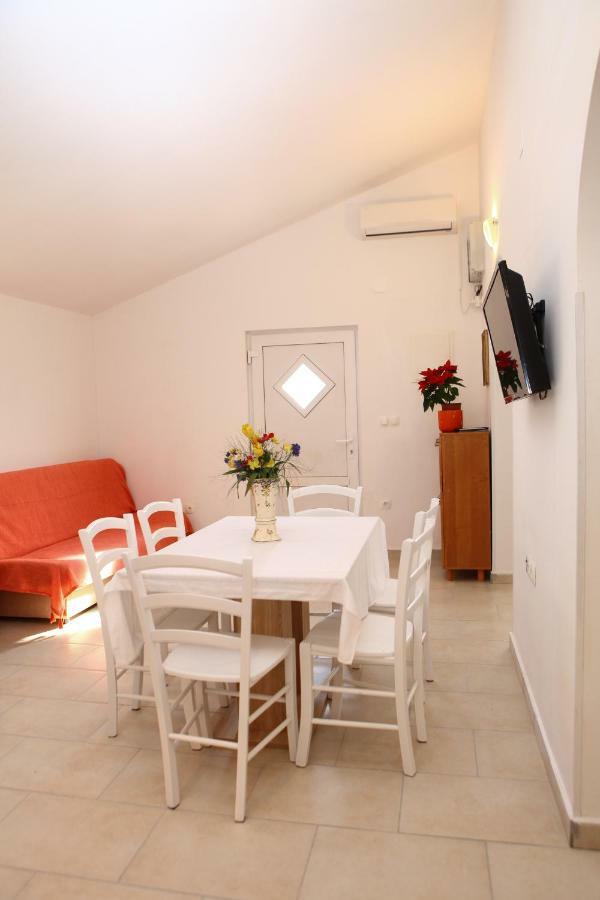 Apartments Vidrice Novigrad  Exterior foto